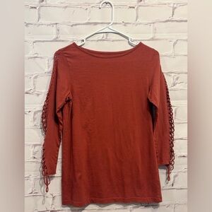 Pepin Maroon Long Sleeve Top with Braided Side Detail – Size Small